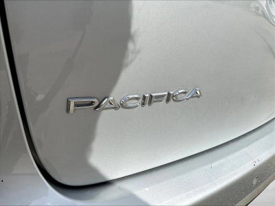 2024 Chrysler Pacifica Touring L FWD
