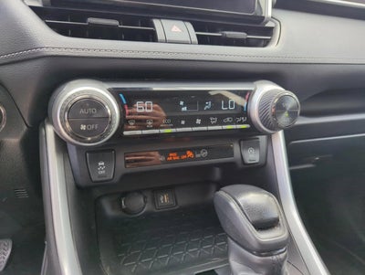 2023 Toyota RAV4 XLE FWD (GS)