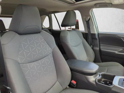 2023 Toyota RAV4 XLE FWD (GS)