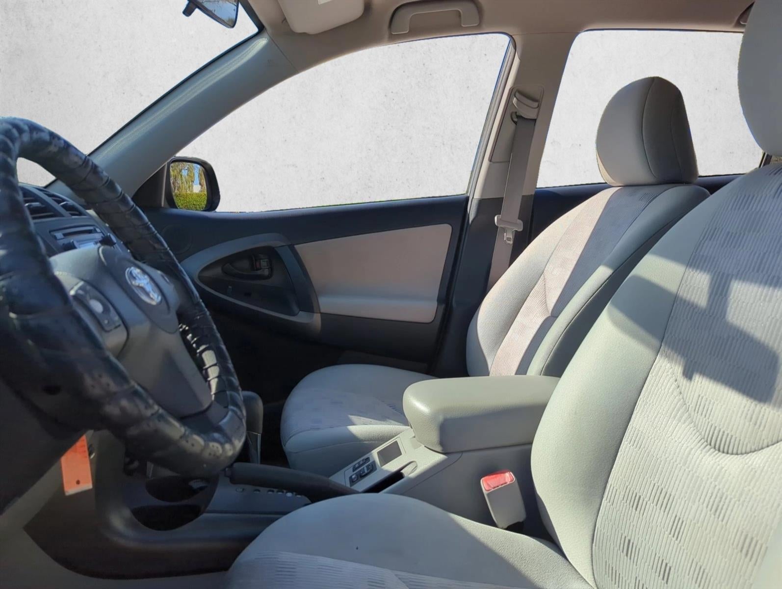 2012 Toyota RAV4 FWD 4dr I4 (Natl)