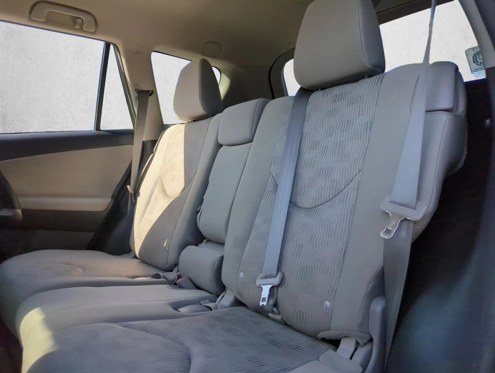 2012 Toyota RAV4 FWD 4dr I4 (Natl)