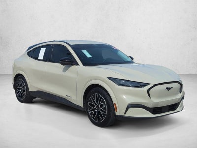 2025 Ford Mustang Mach-E Premium RWD