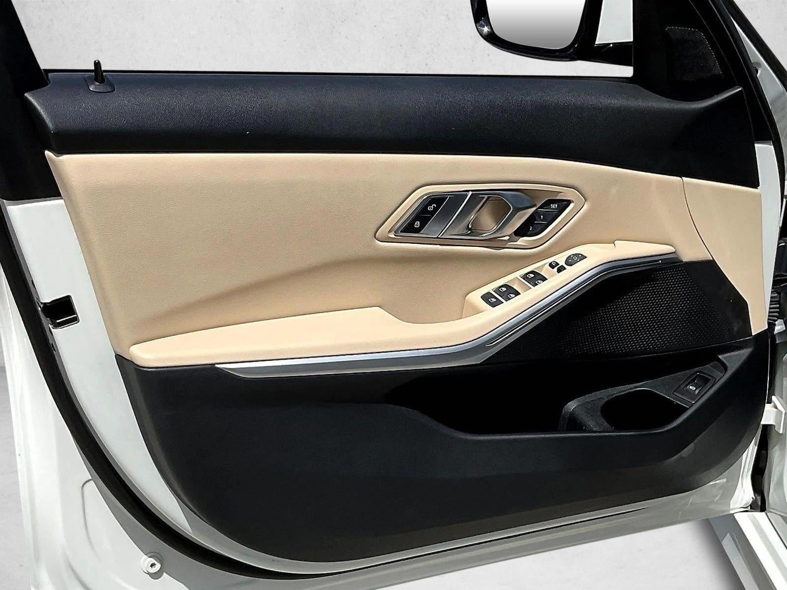 2023 BMW 330i Sedan