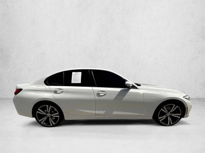 2023 BMW 330i Sedan