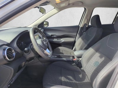 2022 Nissan Kicks SV FWD