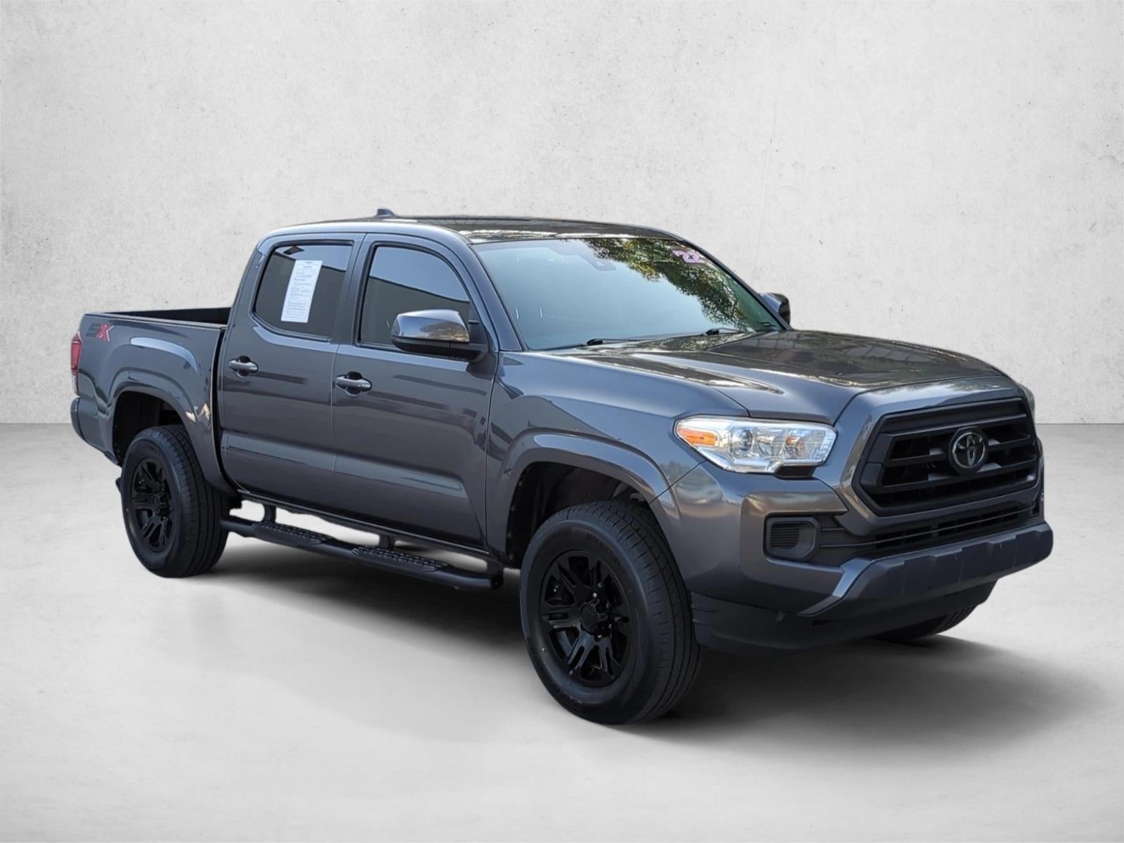 2022 Toyota Tacoma 2WD 2WD SR Double Cab 5' Bed I4 AT (GS)