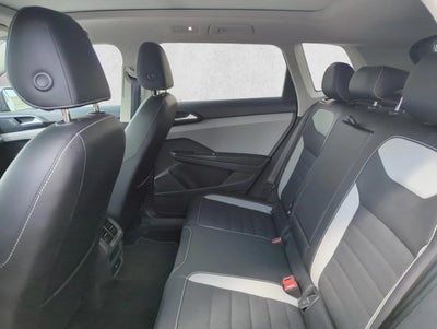 2022 Volkswagen Taos SEL 4MOTION