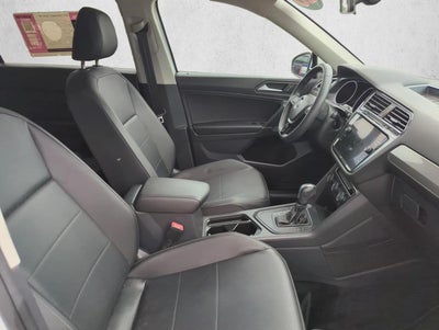 2020 Volkswagen Tiguan 2.0T SE FWD