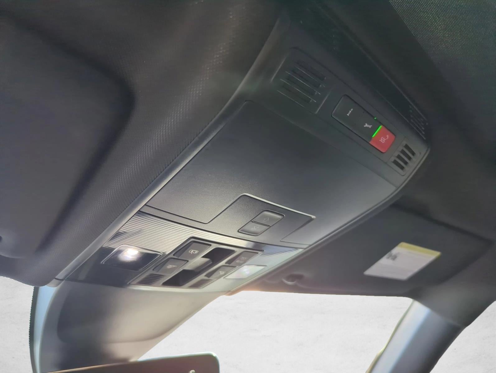 2022 Volkswagen Tiguan 2.0T SE R-Line Black FWD