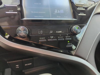 2019 Toyota Camry SE Auto (SE)