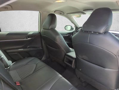 2019 Toyota Camry SE Auto (SE)