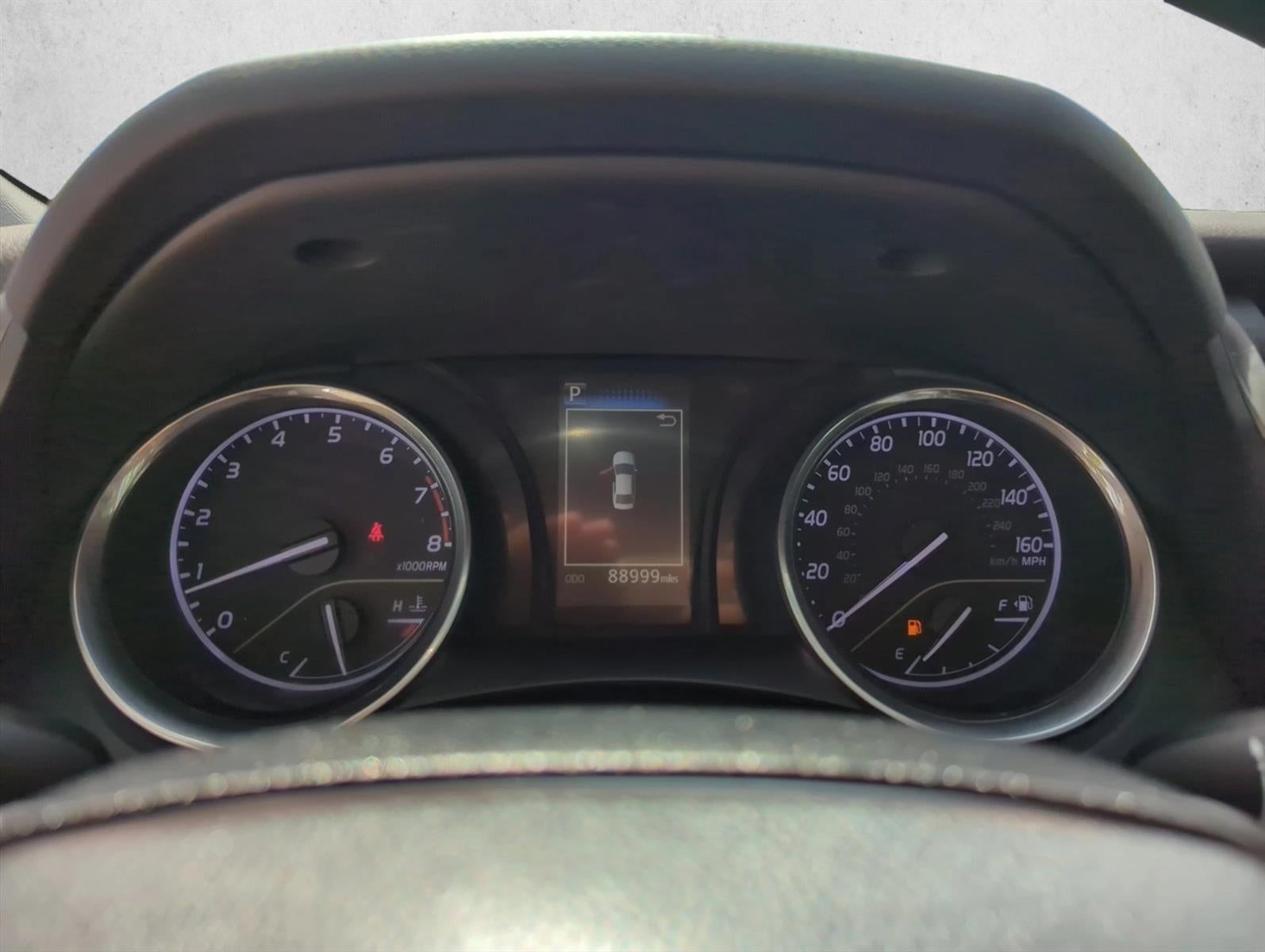 2019 Toyota Camry SE Auto (SE)