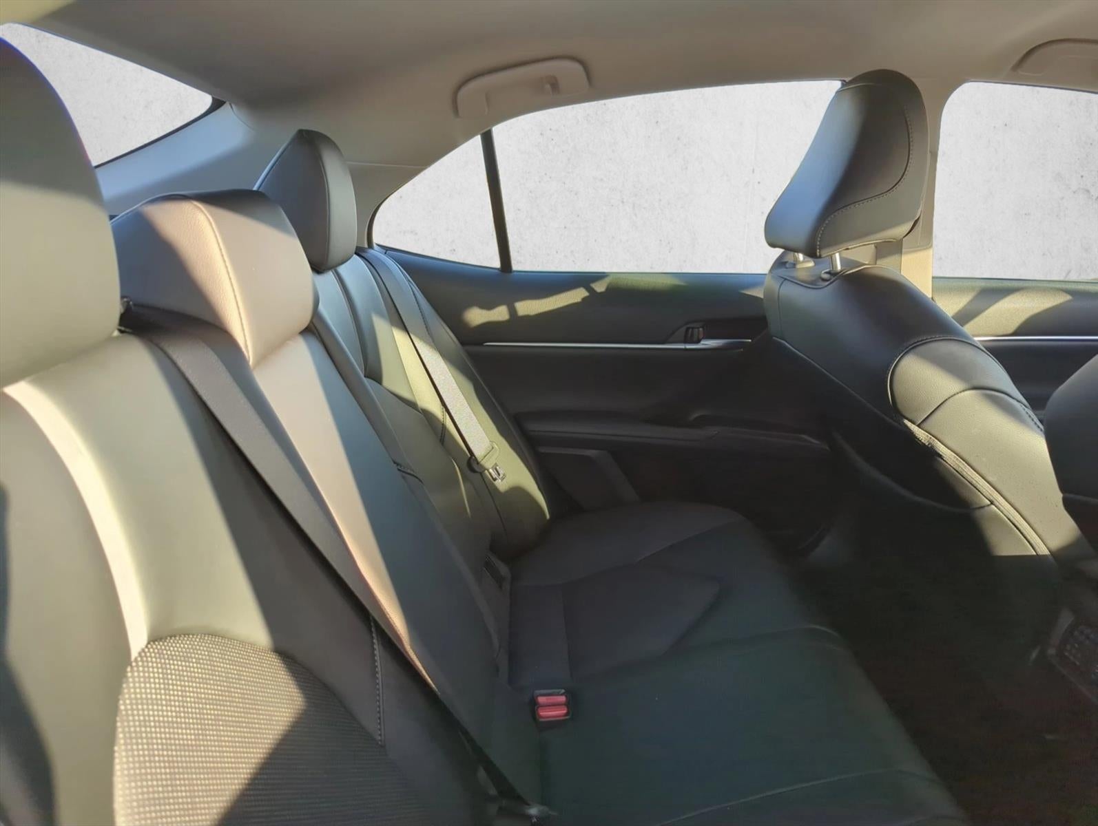 2023 Toyota Camry Hybrid XLE CVT (Natl)