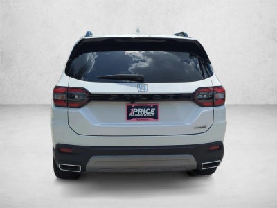 2025 Honda Pilot Touring 2WD