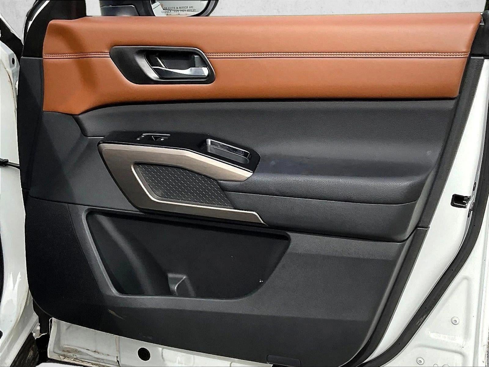 2023 Nissan Pathfinder Platinum 4WD