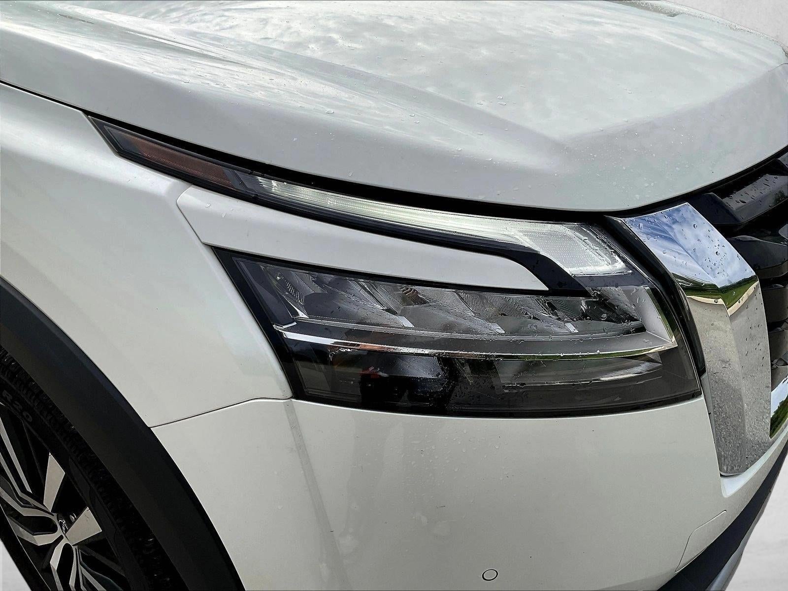 2023 Nissan Pathfinder Platinum 4WD