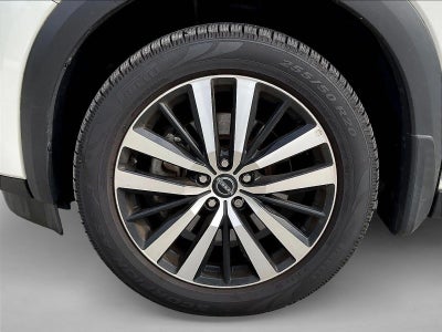 2023 Nissan Pathfinder Platinum 4WD