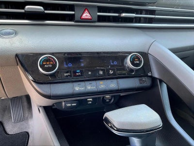 2023 Hyundai ELANTRA SEL IVT