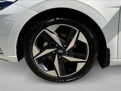 2023 Hyundai ELANTRA SEL IVT