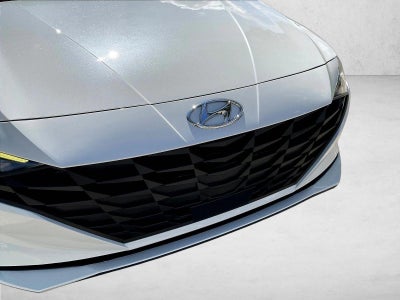 2023 Hyundai ELANTRA SEL IVT