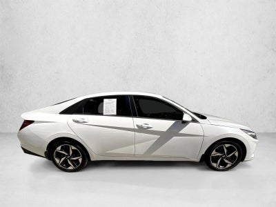 2023 Hyundai ELANTRA SEL IVT