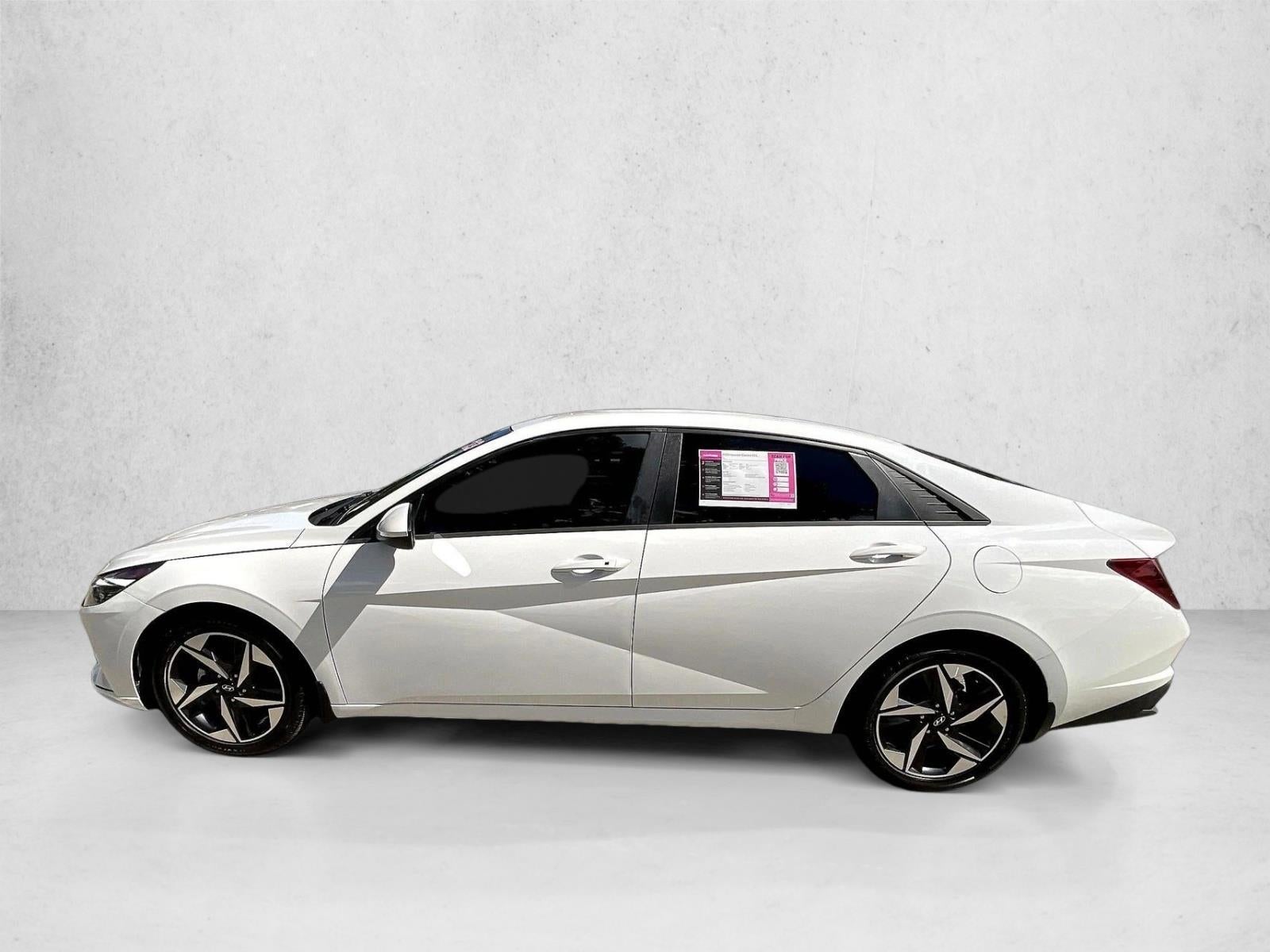 2023 Hyundai ELANTRA SEL IVT