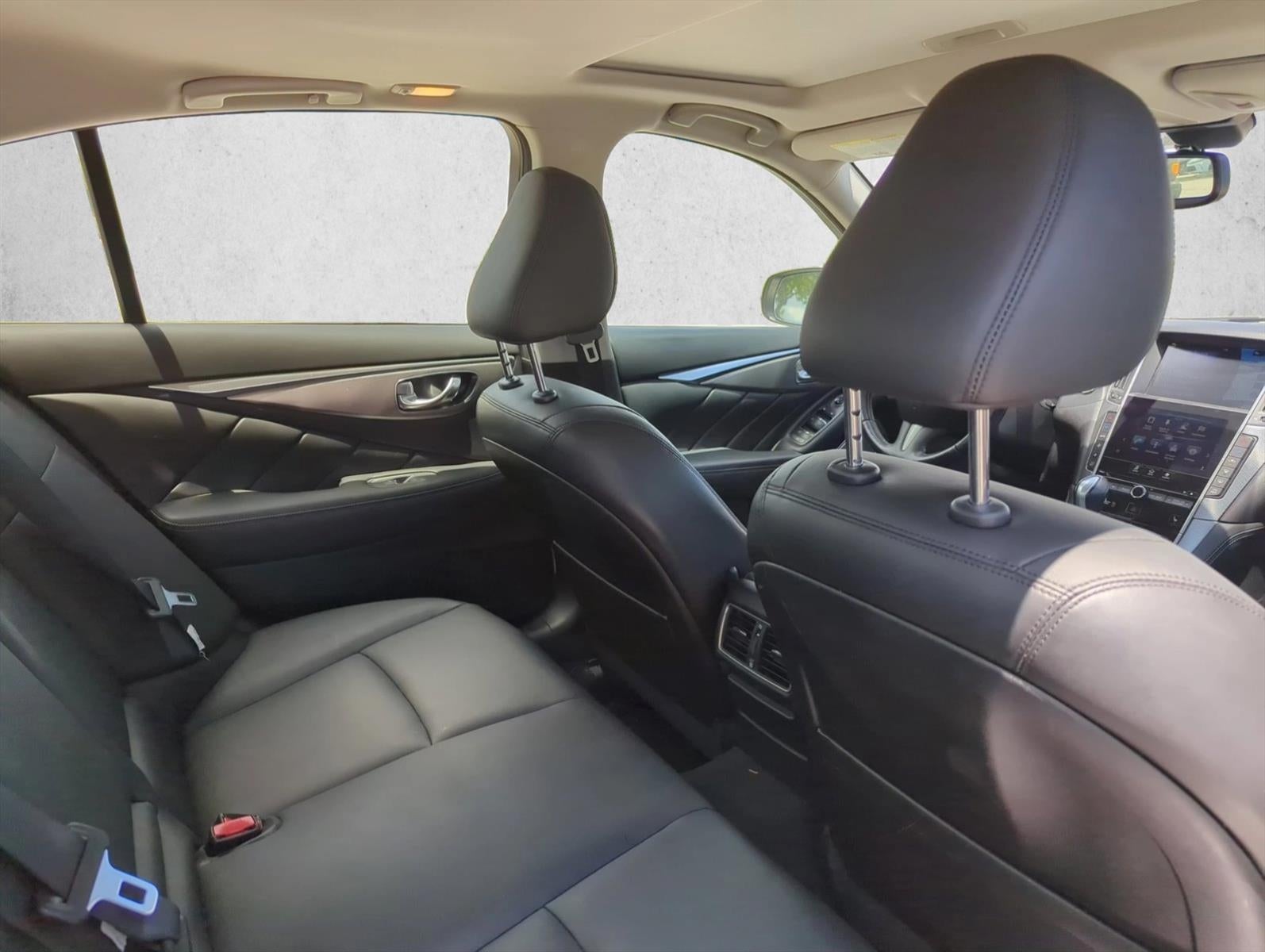 2017 INFINITI Q50 3.0t Premium AWD