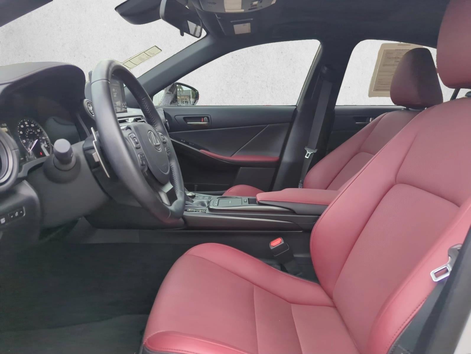 2025 Lexus IS 350 F SPORT Design RWD