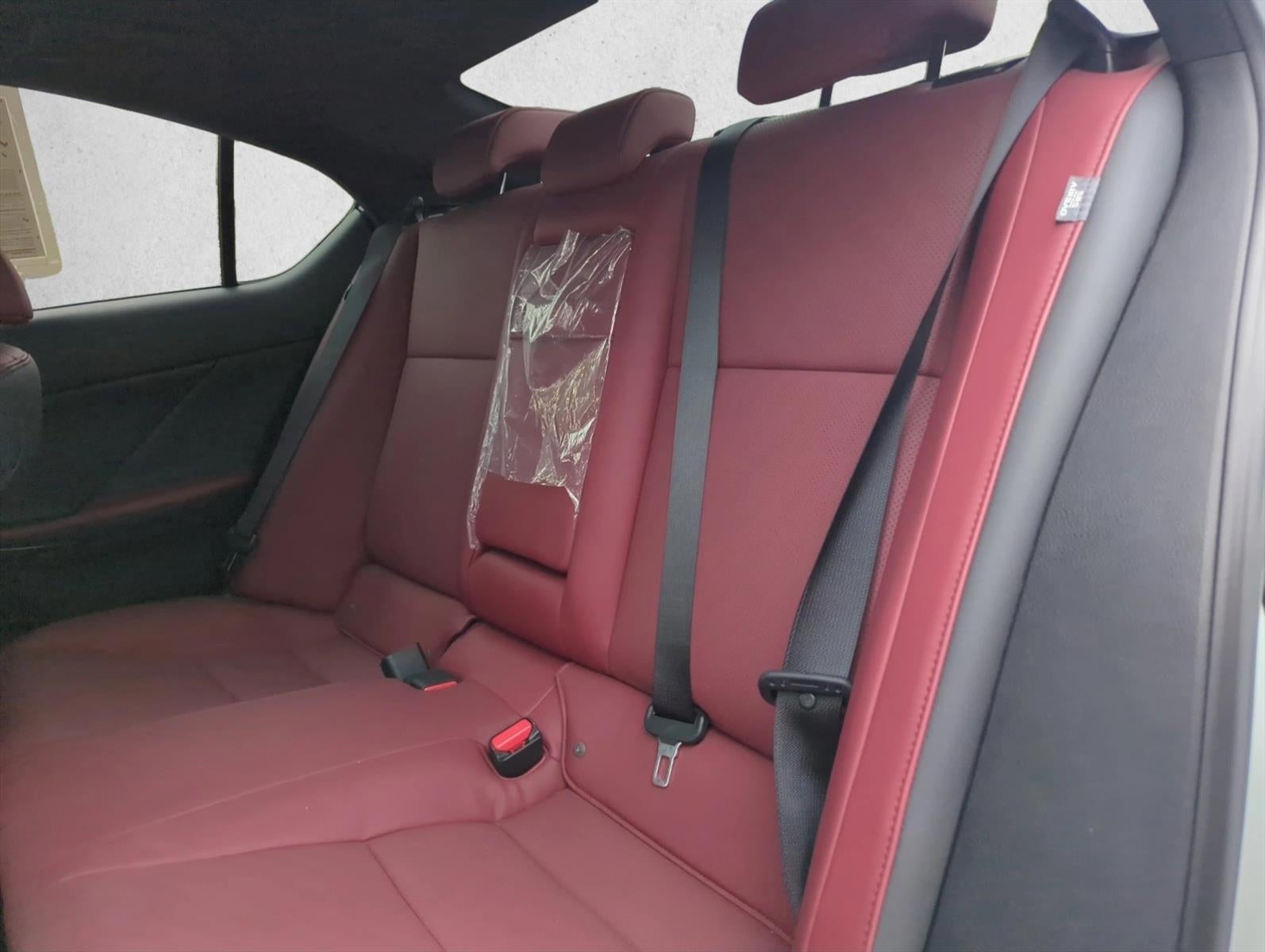 2025 Lexus IS 350 F SPORT Design RWD