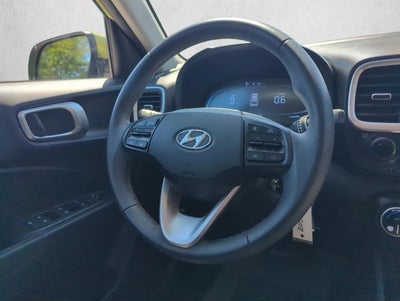 2023 Hyundai VENUE SEL IVT