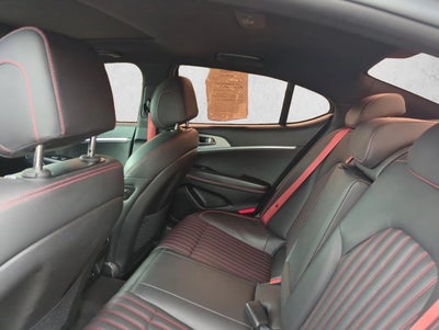 2023 Genesis G70 2.0T RWD
