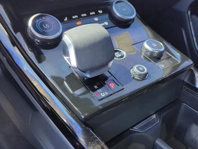 2023 Land Rover Range Rover Sport P360 SE