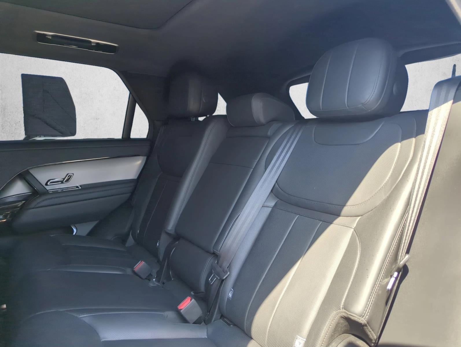 2023 Land Rover Range Rover Sport P360 SE