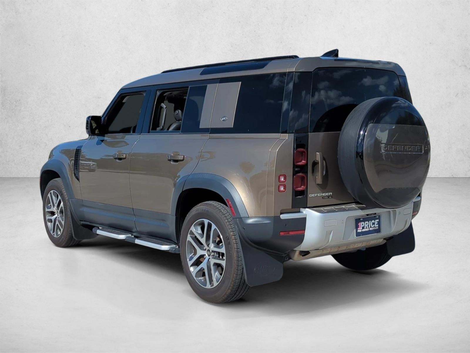 2020 Land Rover Defender 110 SE AWD