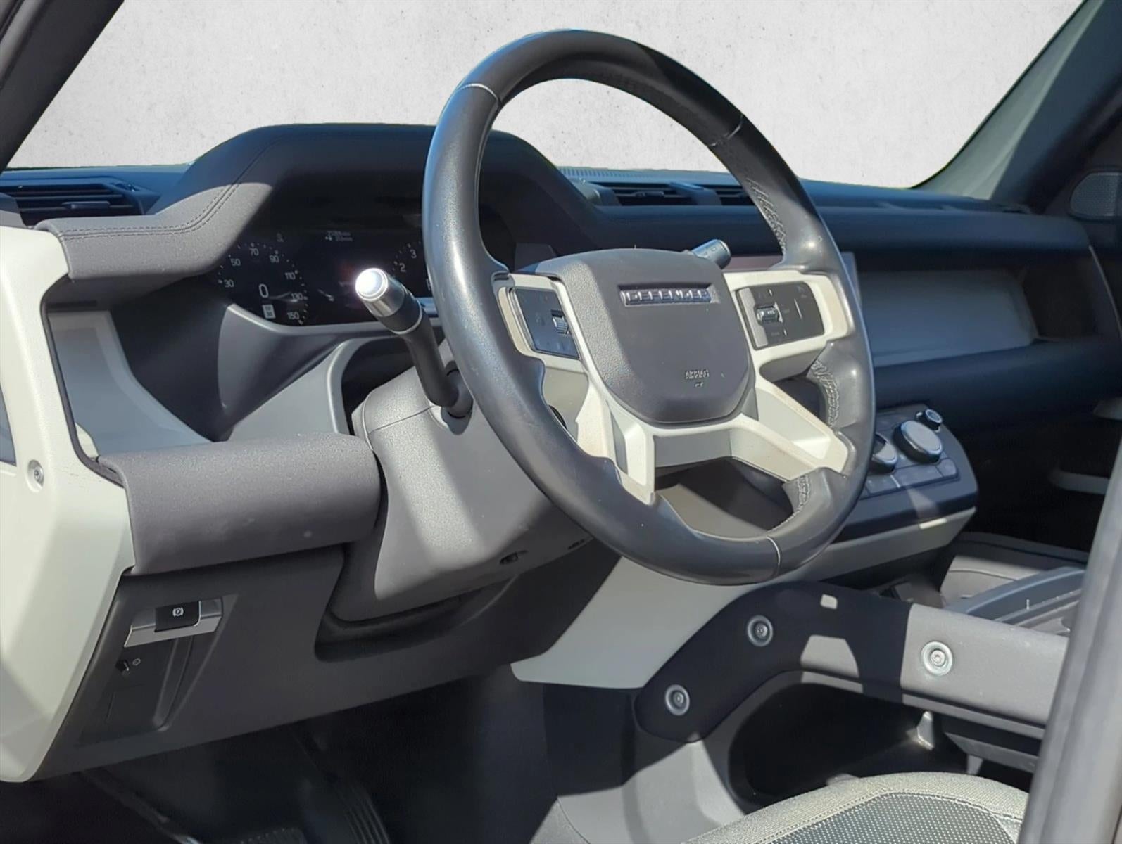 2020 Land Rover Defender 110 SE AWD