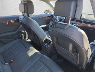 2022 Audi A4 Sedan Premium Plus 40 TFSI quattro