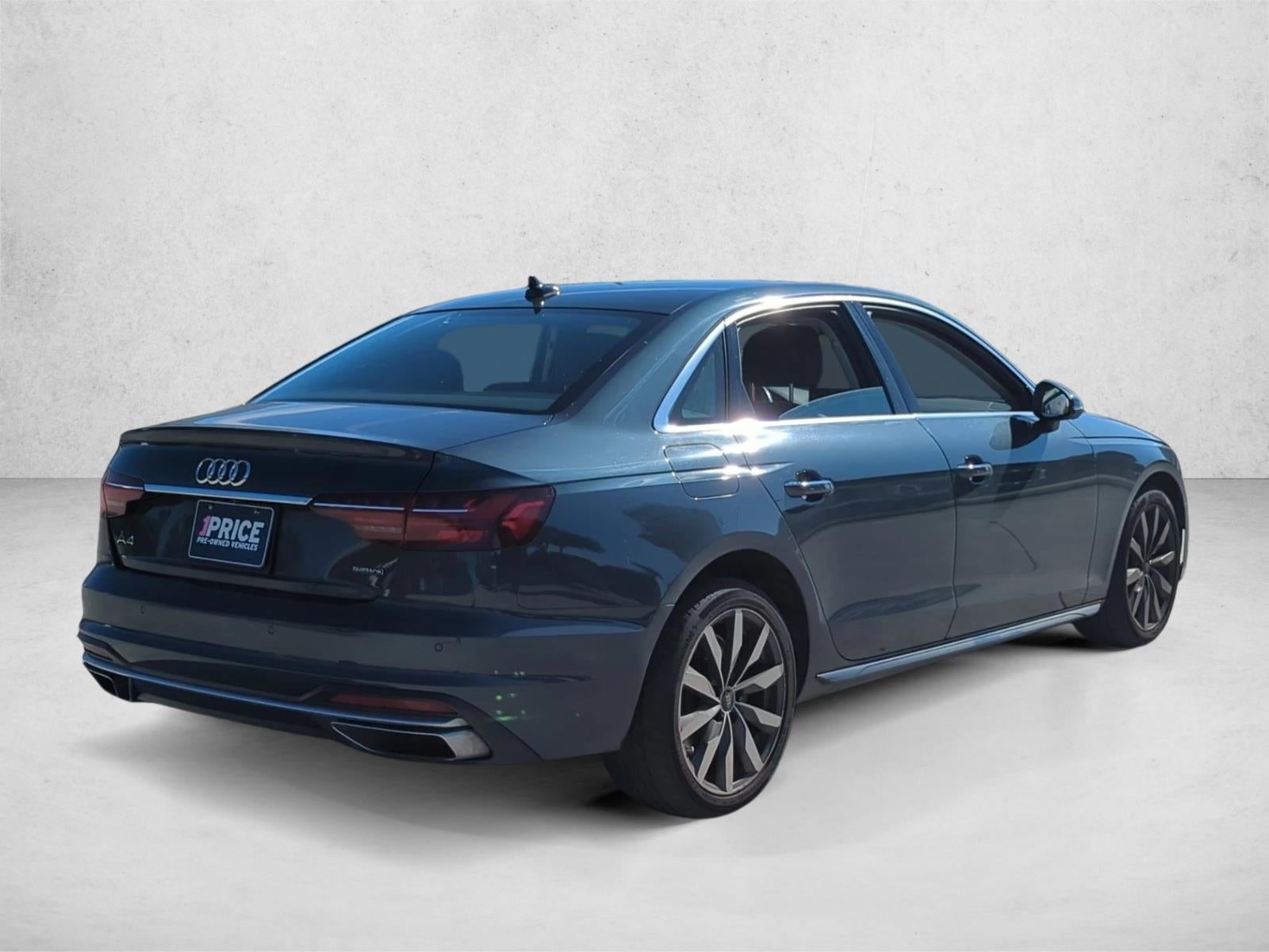 2022 Audi A4 Sedan Premium Plus 40 TFSI quattro