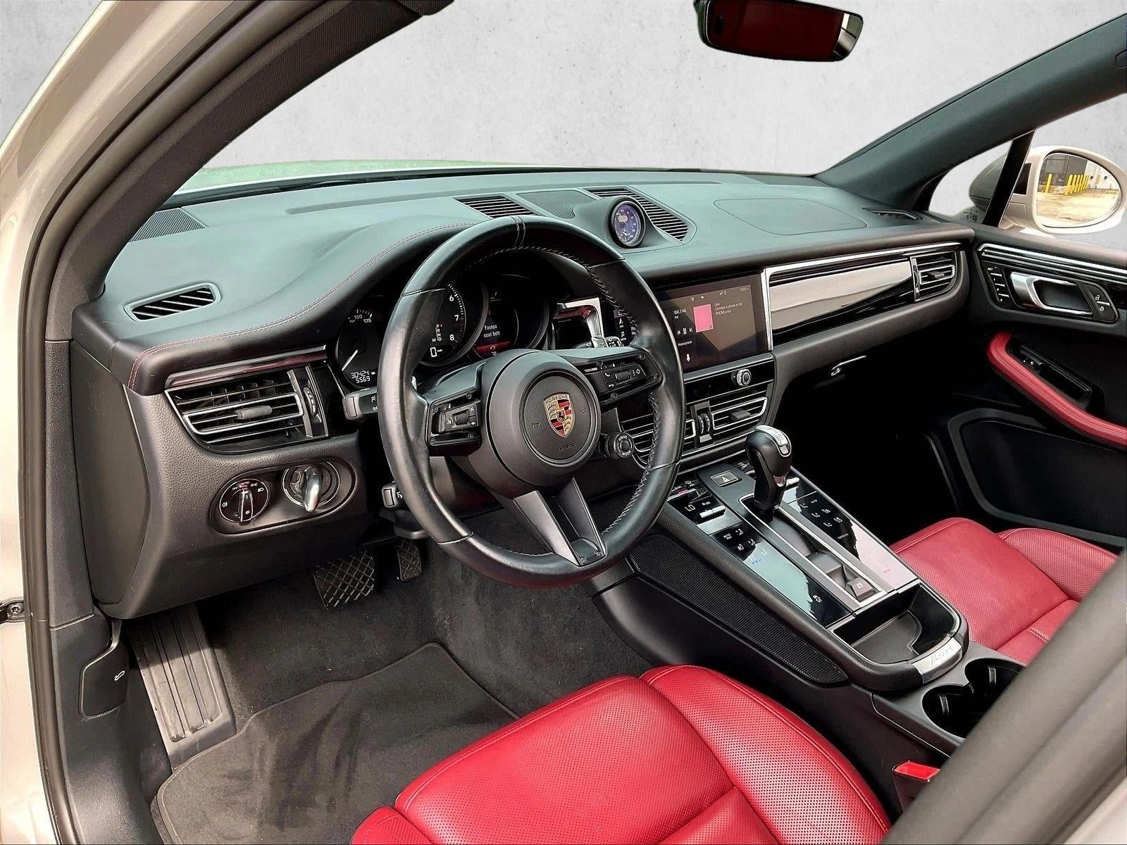 2024 Porsche Macan T AWD