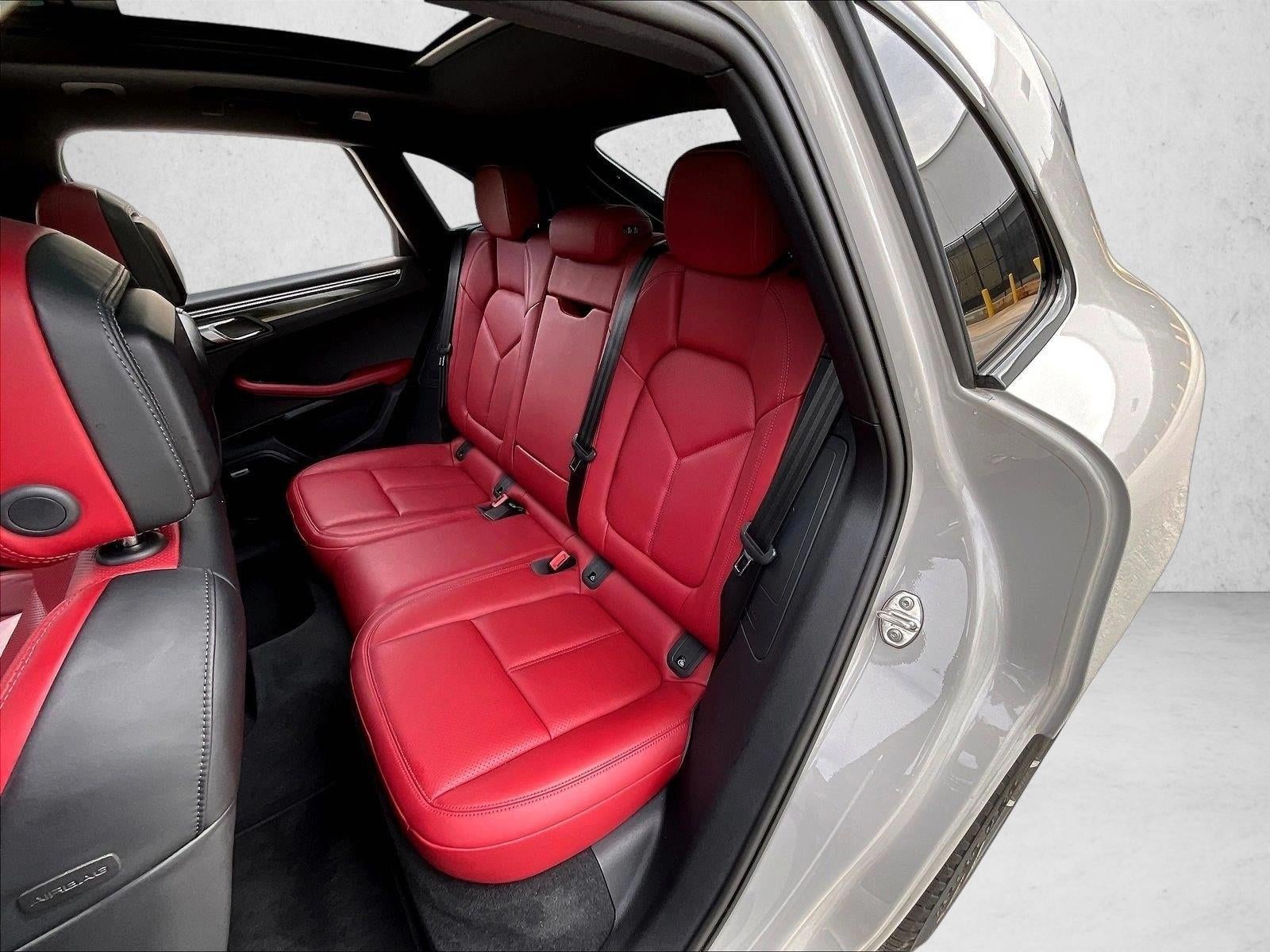 2024 Porsche Macan T AWD
