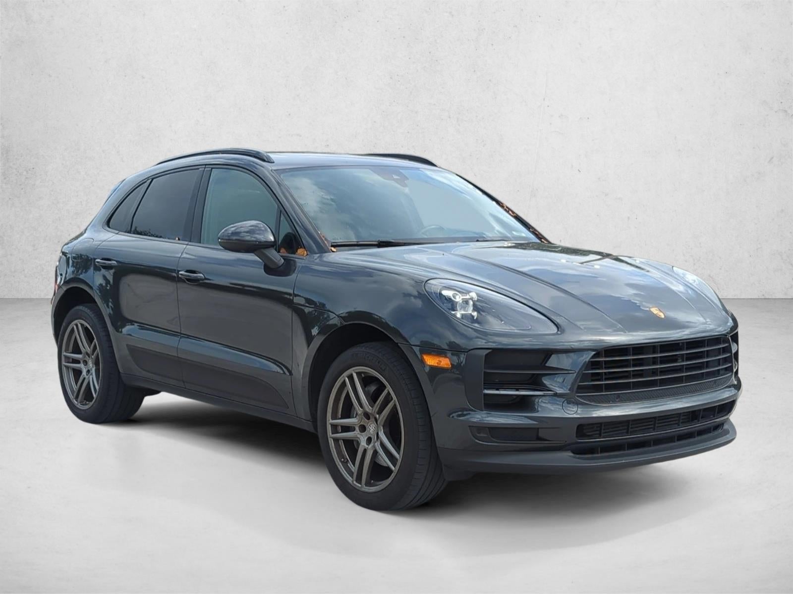 2021 Porsche Macan AWD