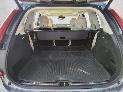 2020 Volvo XC90 T5 FWD Momentum 7 Passenger