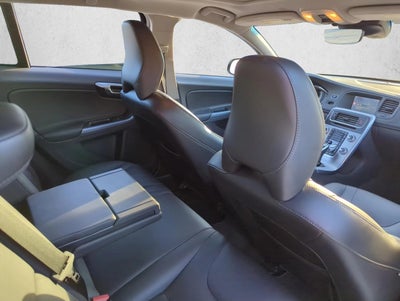 2018 Volvo V60 Cross Country T5 AWD