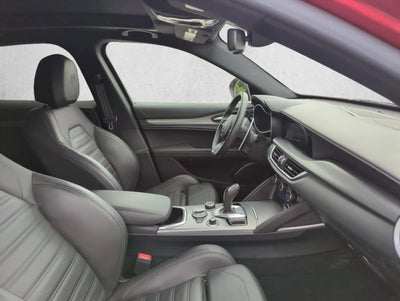 2023 Alfa Romeo Stelvio Veloce AWD