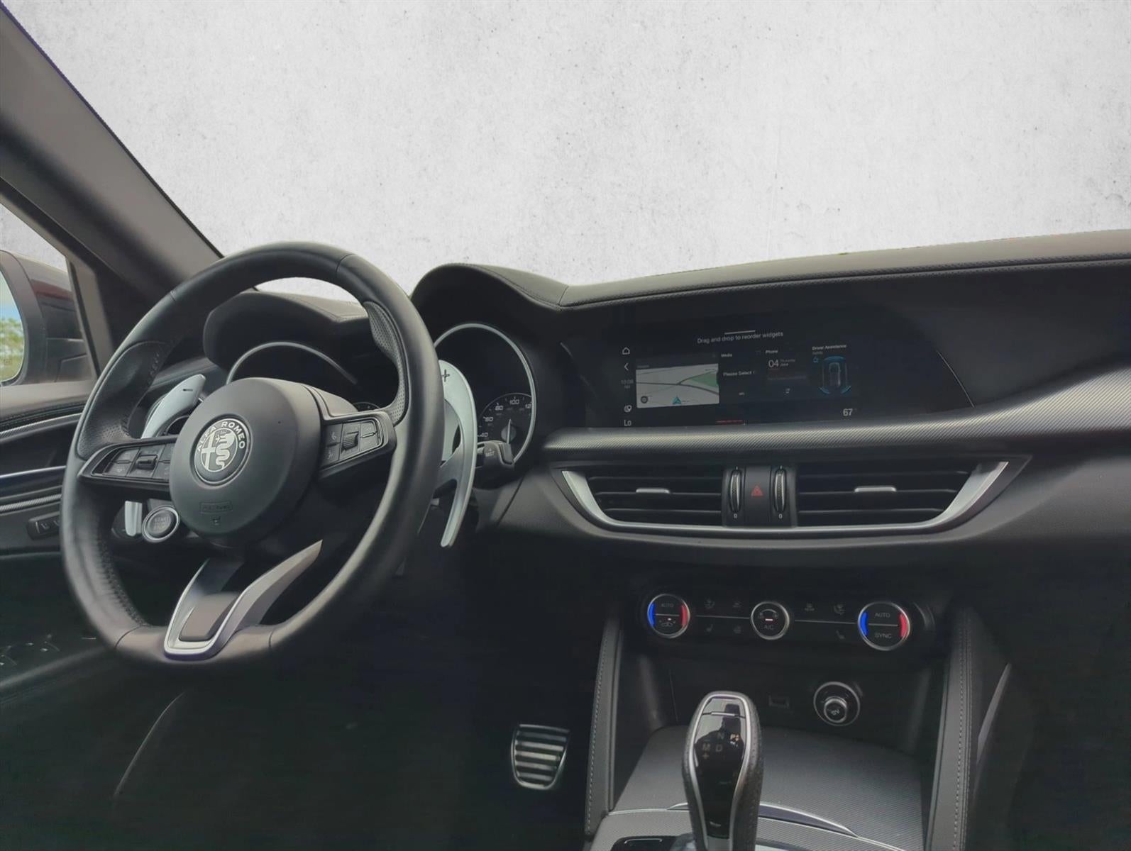 2023 Alfa Romeo Stelvio Veloce AWD