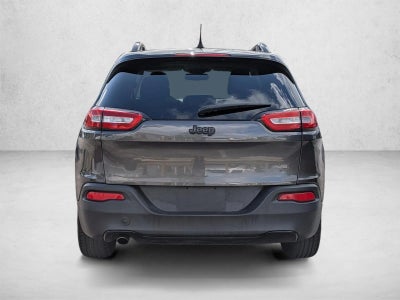 2017 Jeep Cherokee Altitude FWD *Ltd Avail*