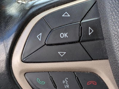 2017 Jeep Cherokee Altitude FWD *Ltd Avail*