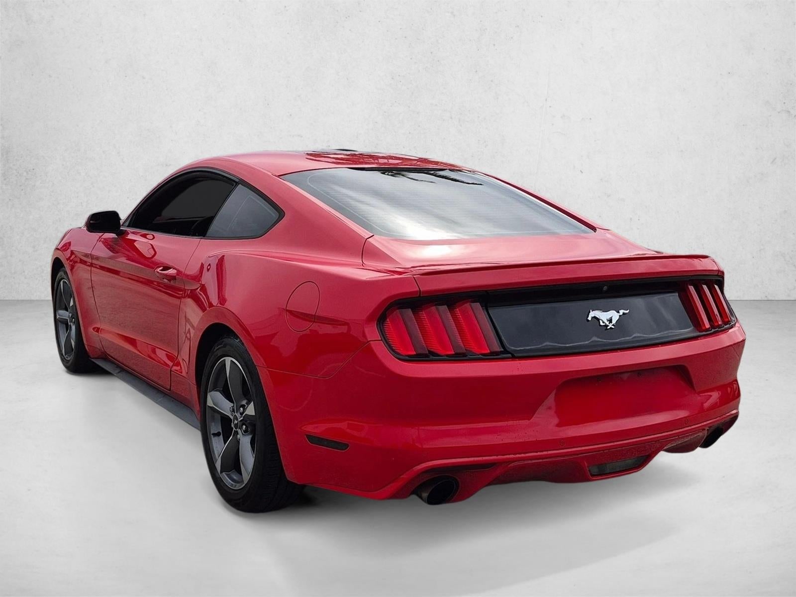 2016 Ford Mustang 2dr Fastback EcoBoost
