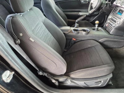 2017 Ford Mustang EcoBoost Fastback