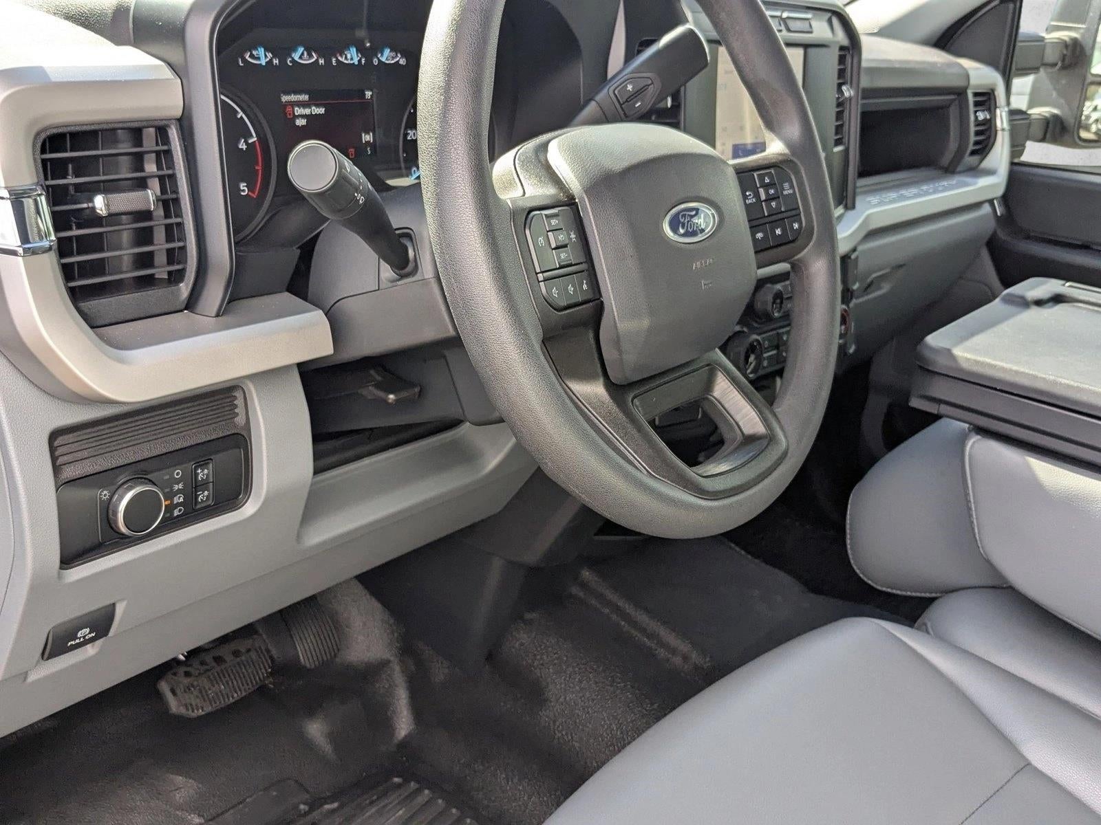 2024 Ford Super Duty F-350 DRW XL 2WD Crew Cab 179" WB 60" CA