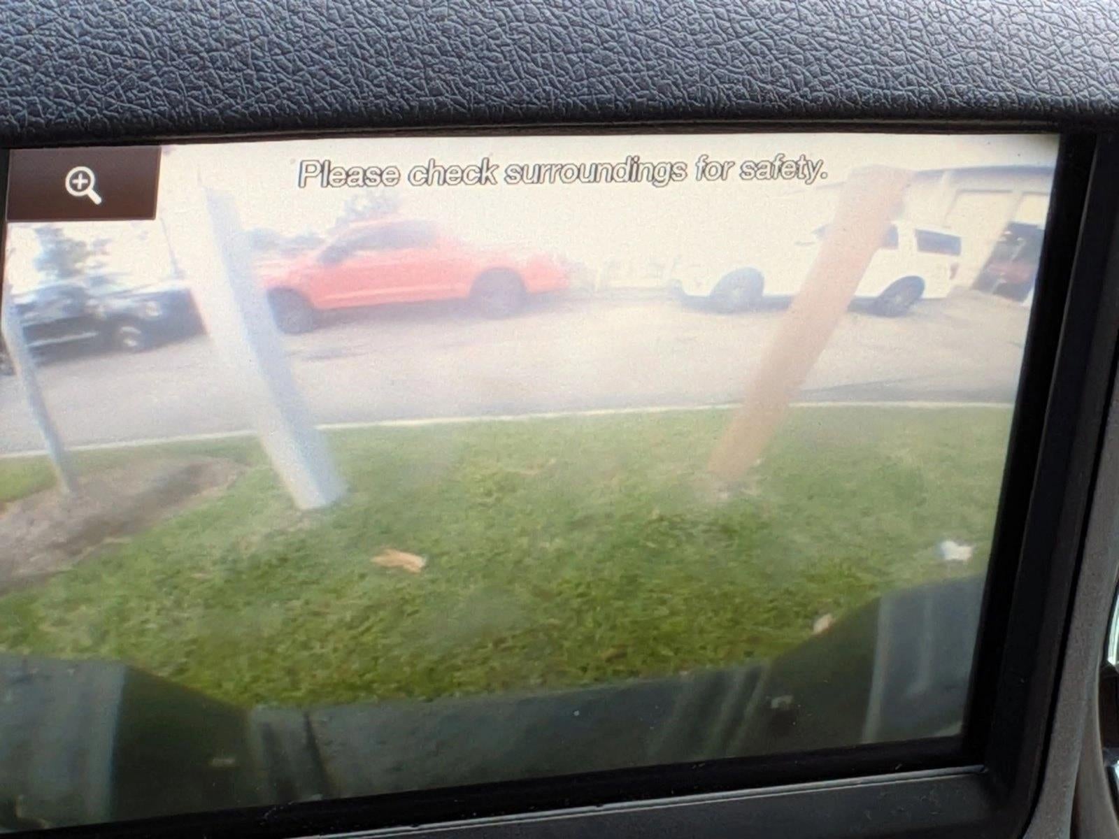 2014 Ford Super Duty F-250 SRW 4WD Crew Cab 6-3/4 Ft Box Lariat